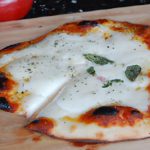 Melting Magic: Best Mozzarella Cheeses for Homemade Pizza